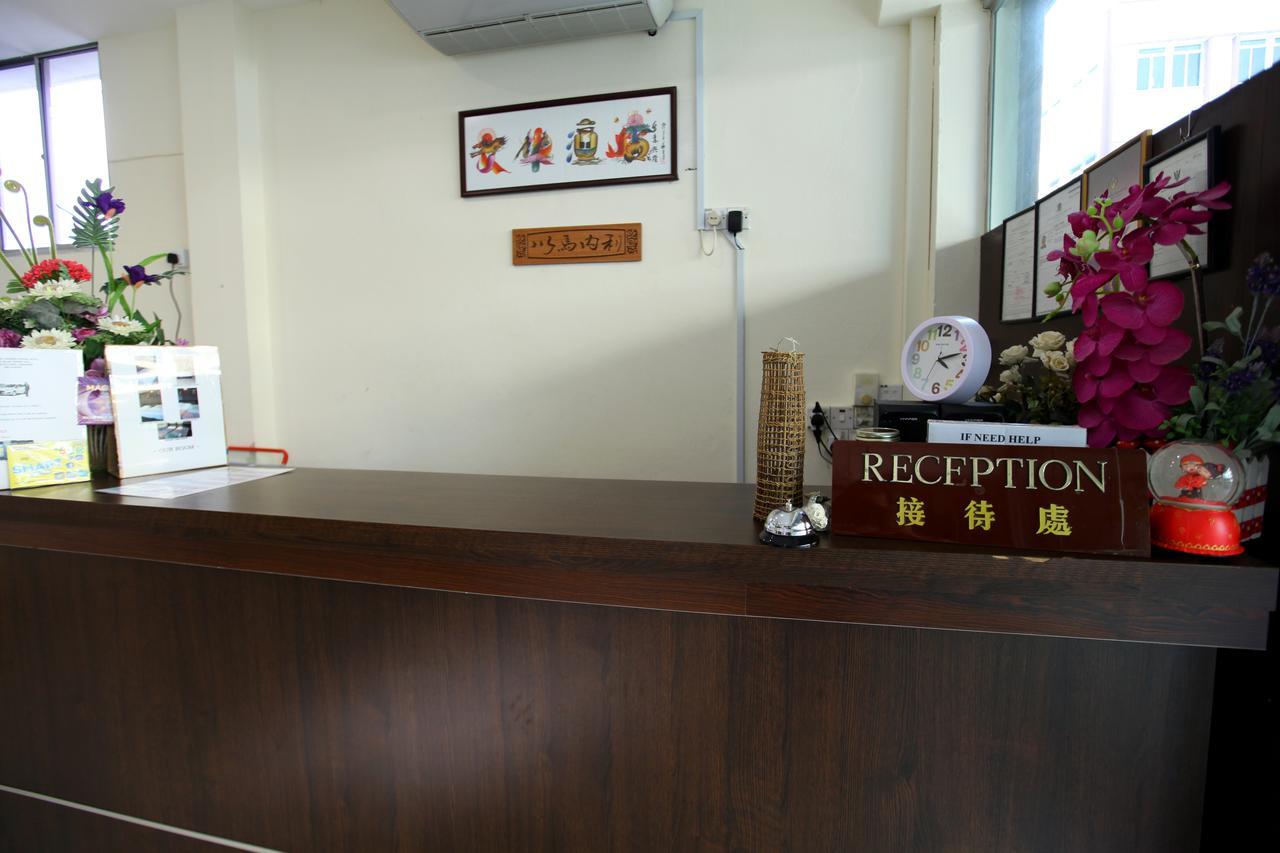 Mandarin Hotel Kuching Ngoại thất bức ảnh